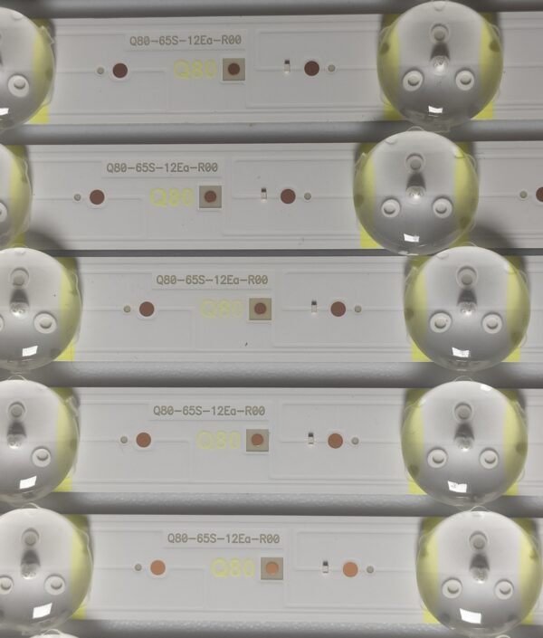 24 KIT BARRE LED Q80-65S-12Ea-R00 Q80 48089A NUOVI ORIGINALI - immagine 2