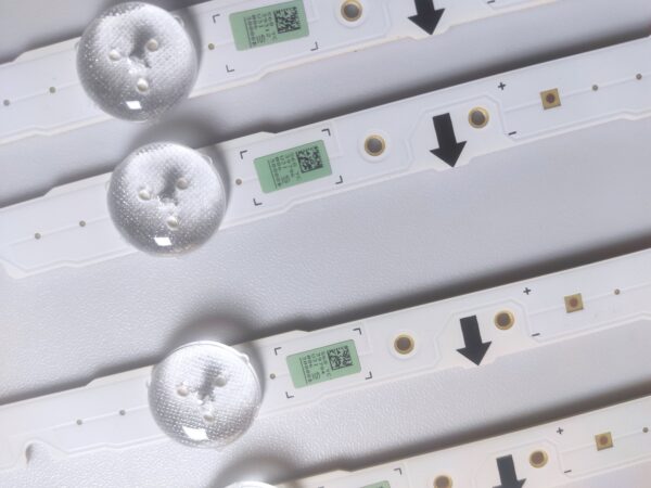 4 KIT BARRE LED SAMSUNG_2014SVS32FHD_3228_07_REV2.0_LM41-00432A NUOVI ORIGINALI - immagine 2
