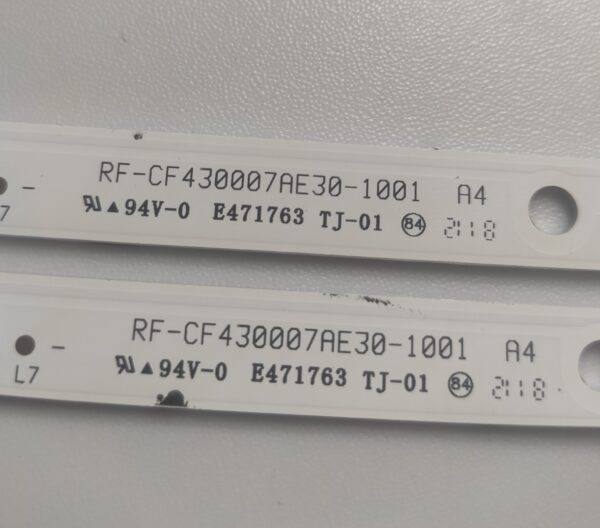 3 KIT  BARRE LED RF-CF430007BE30-1101 A4 94V-0 E471763 TJ-01 NUOVI ORIGINALI - immagine 3