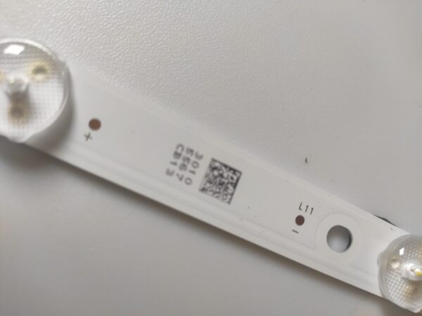 1 BARRA LED BC-H 94V-0 E469119 JL.D500C1330-078KS-M_V01  NUOVA ORIGINALE - immagine 2