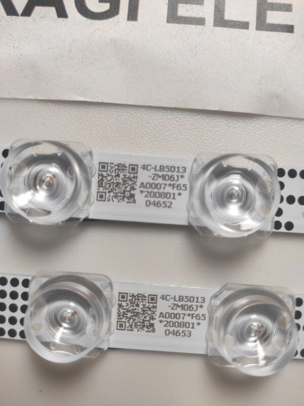 2 KIT BARRE LED E479275 GIC50LB45- YSL-L 3030F2.1D_94V-0 NUOVE ORIGINALE - immagine 3