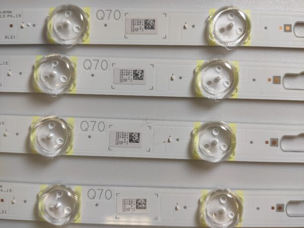 4 KIT BARRE LED Q70 48093A L1_Q70_E5_FAM_S2(5)_R1.1_S8J_100_LM41-00709A NUOVE ORIGINALE - immagine 3
