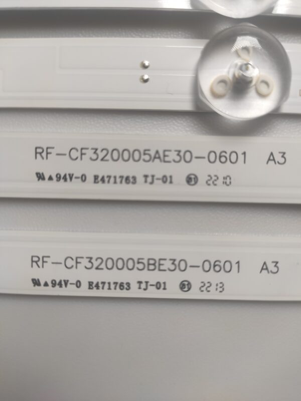 4 KIT BARRE LED TIPO A RF-CF320005AE30-0601 A3 / TIPO B  RF-CF320005BE30-0601 A3 / 17DLB40NER7 ETI 20220222 E486558 NUOVE ORIGINALE - immagine 2