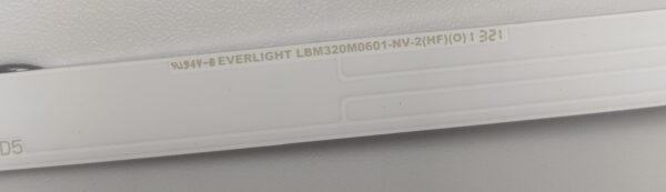 1 BARRA LED 94V-0 EVERLIGHT LBM320M0601-NV-2(HF)(0) NUOVA ORIGINALE - immagine 2