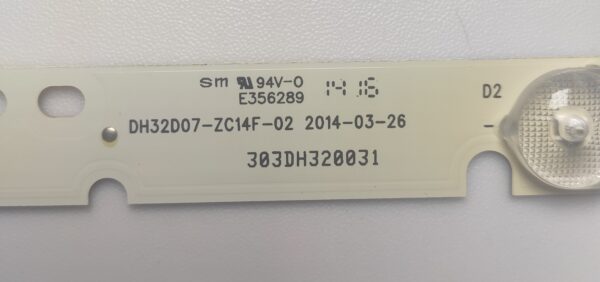 1 BARRA LED E356289  DH32D07-ZC14F-02 2014-03-26 303DH320031 NUOVA ORIGINALE - immagine 2