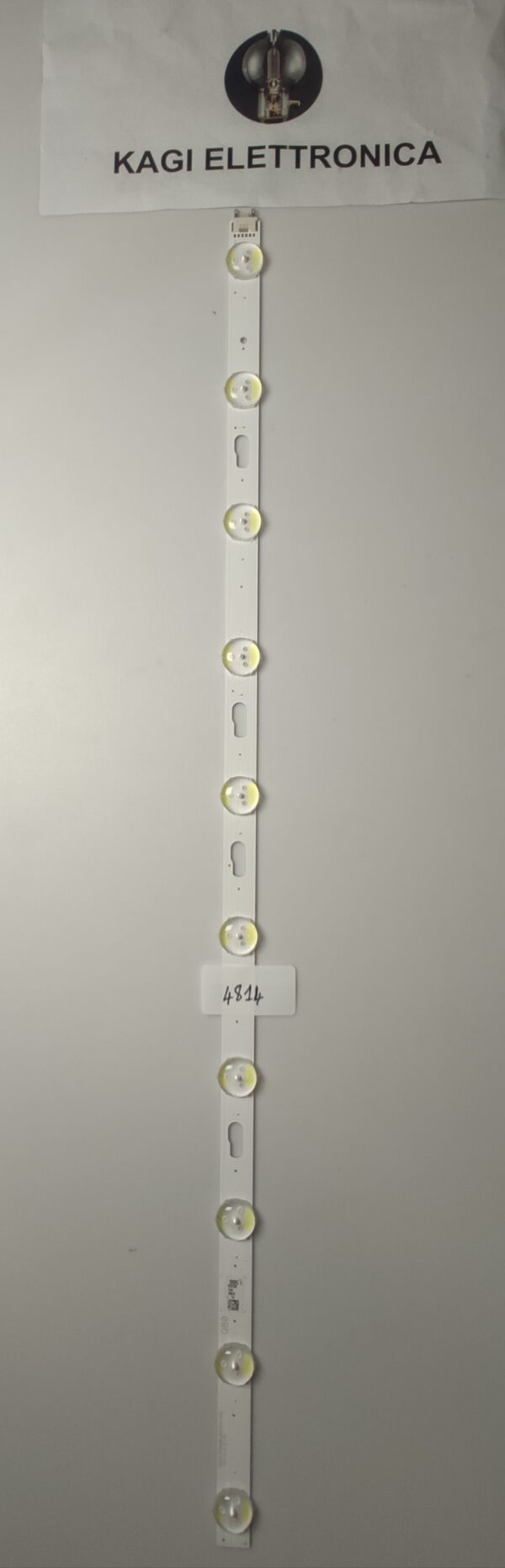 1 KIT BARRA LED 4813A L 580 V9Q8-550SM0-R0 NUOVA ORIGINALE