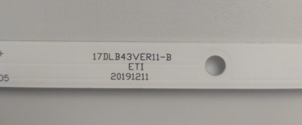 1 BARRA LED SW-L E486558 17DLB43VER11-B ETI 20191211 NUOVA ORIGINALE - immagine 3