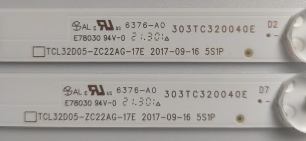 2 KIT BARRE LED TCL32D05-ZC22AG-17E 303TC320040E NUOVE ORIGINALE - immagine 2